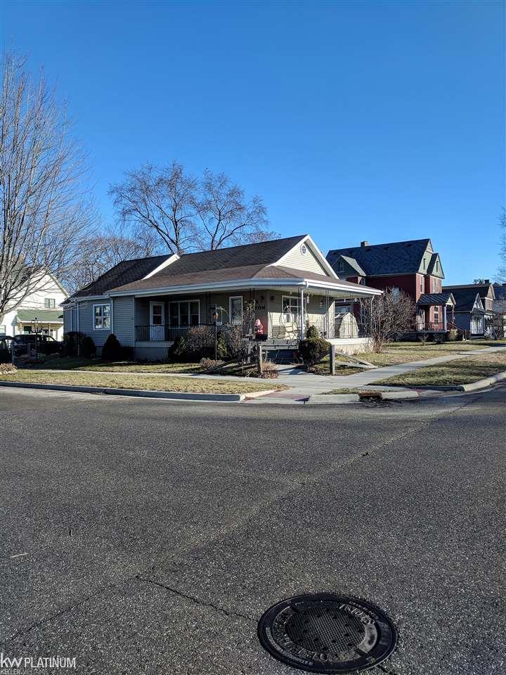 1228 8th Street - Photo 1