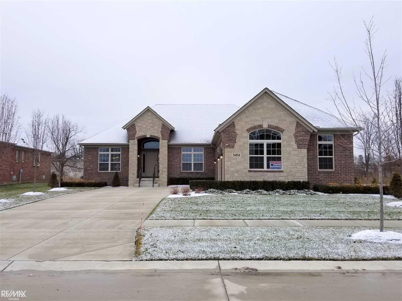 54854 Deadwood Rd - Photo 1