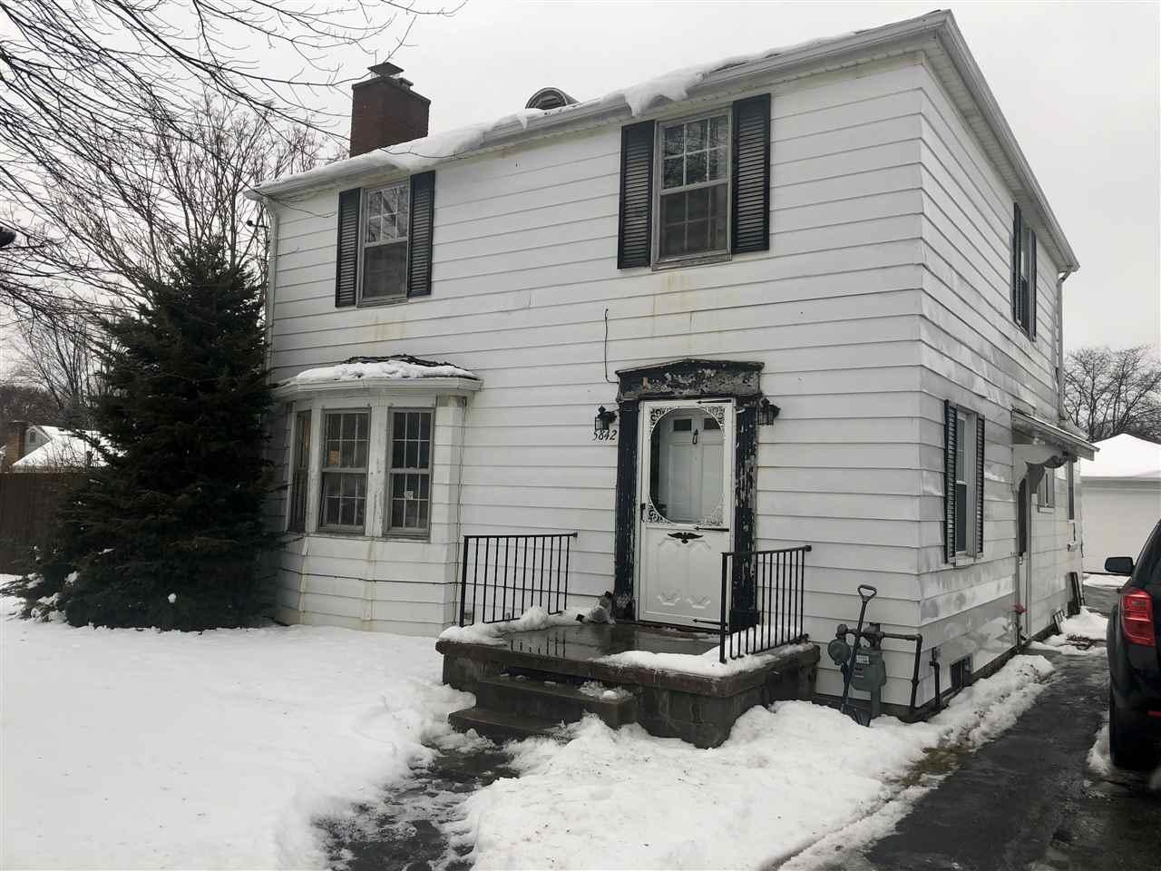 5842 Edgewood - Photo 1