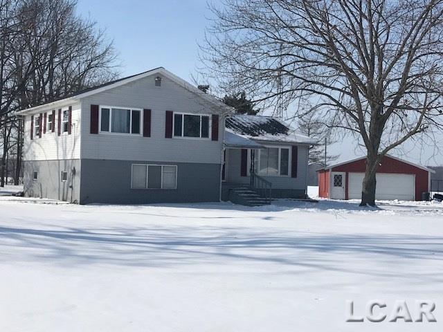 11940 Gilbert - Photo 1