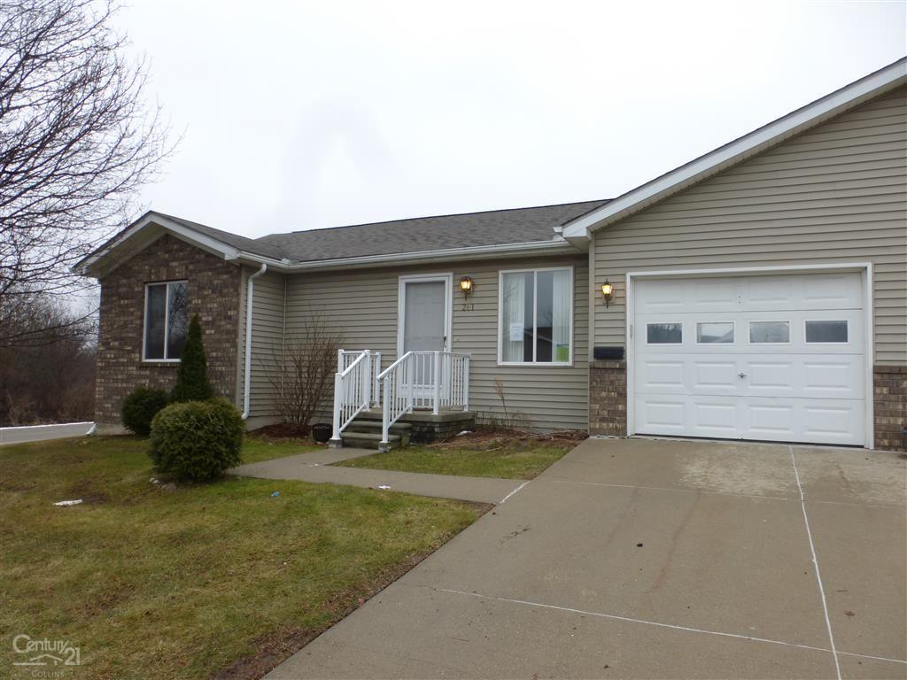 261 Erie St - Photo 1