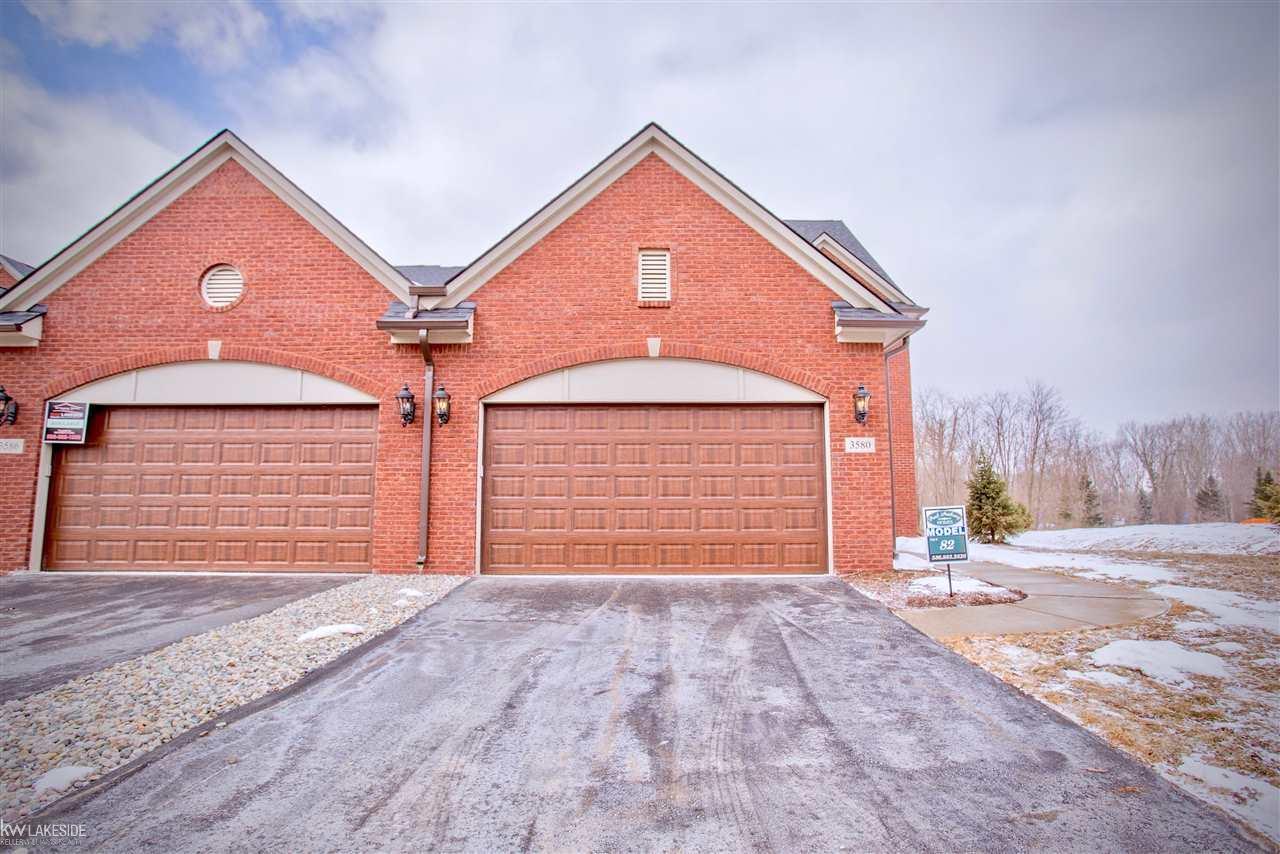 3604 Bay Harbor Drive - Photo 1