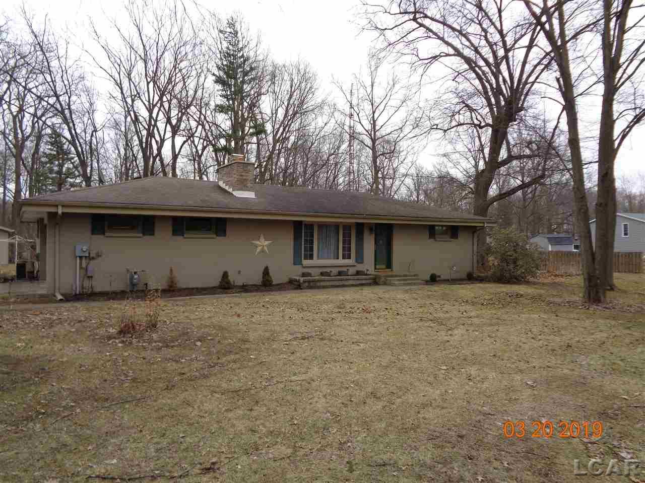 7562 Secor - Photo 1