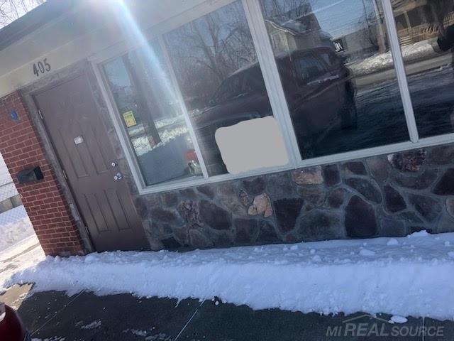 405 Cass Ave - Photo 1