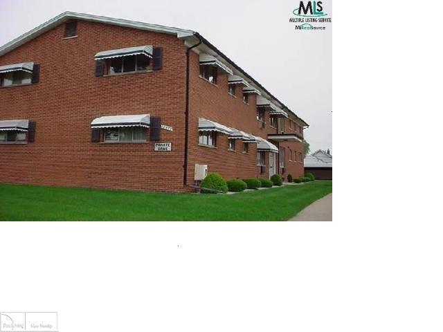 16461 Ten Mile Road - Photo 1