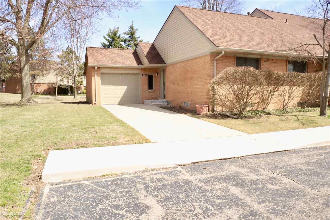 3865 Old Creek Rd - Photo 1