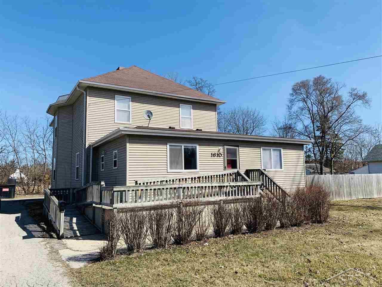 1610 Gratiot Ave. - Photo 1