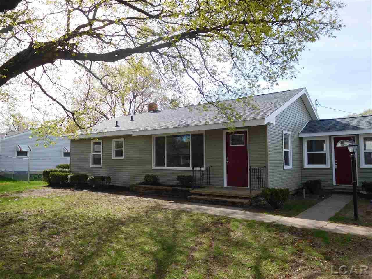 2285 Greenview Dr - Photo 1