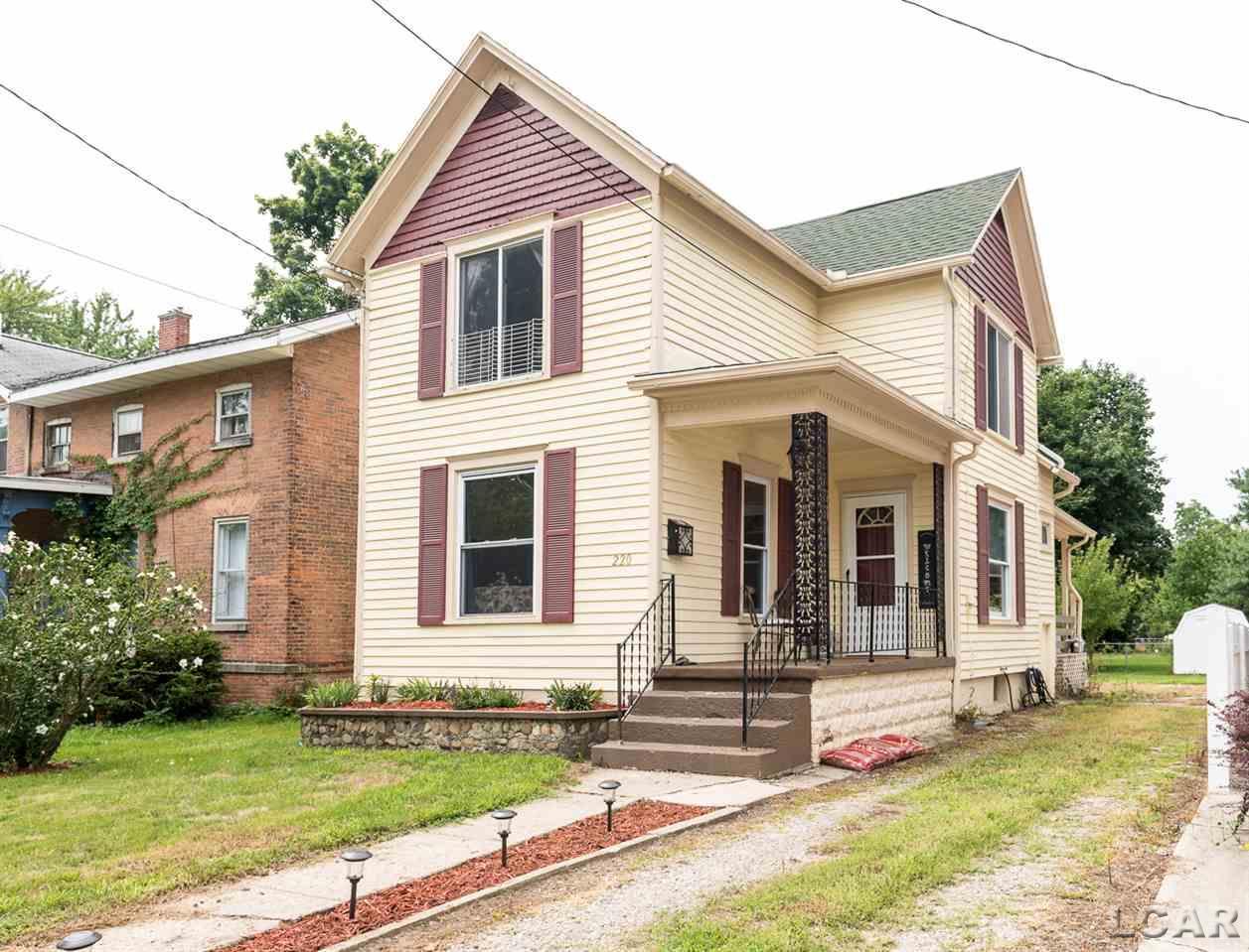 220 Park - Photo 1