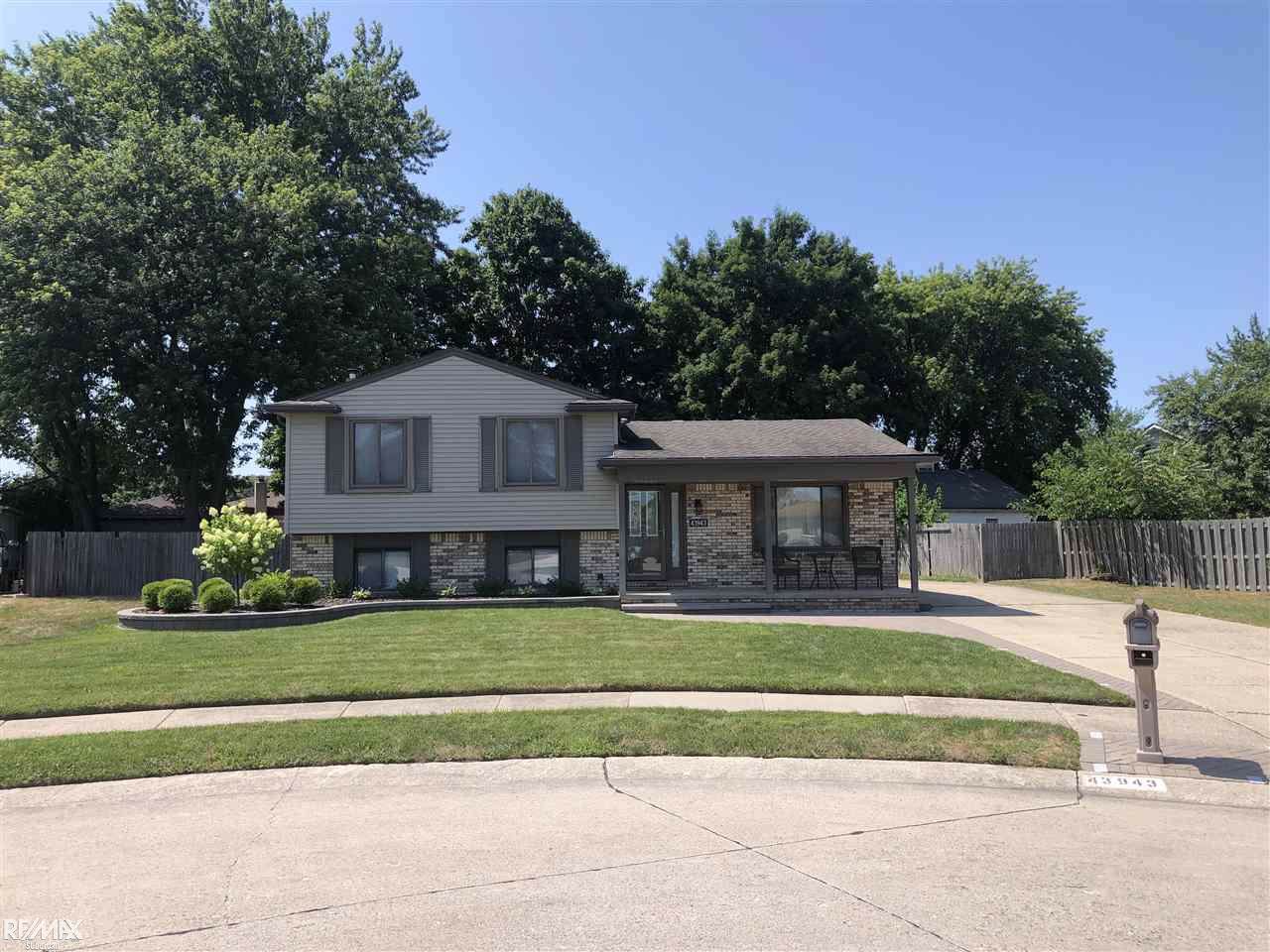 43943 Tipton Dr. - Photo 1