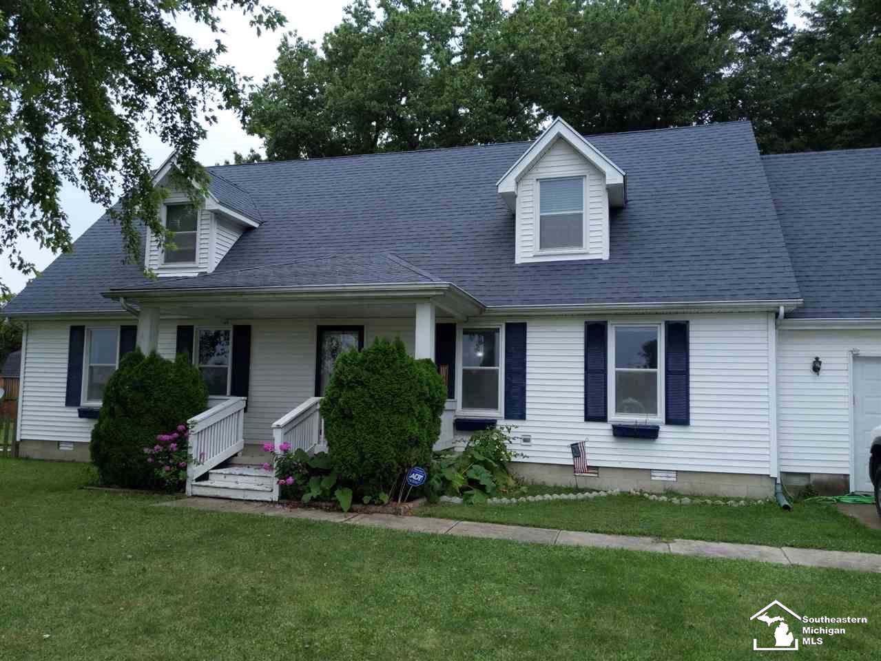 4504 4th - Photo 1