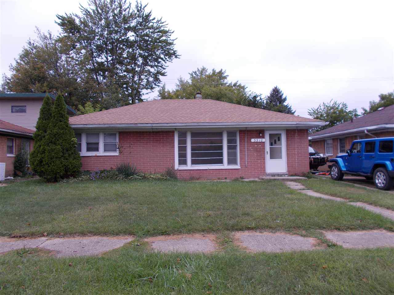 3310 Cherokee - Photo 1