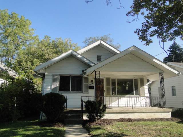 1322 Prospect - Photo 1