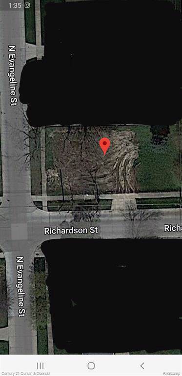 25544 Richardson St - Photo 1