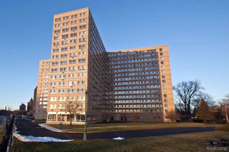 8900 Jefferson Ave - Photo 1