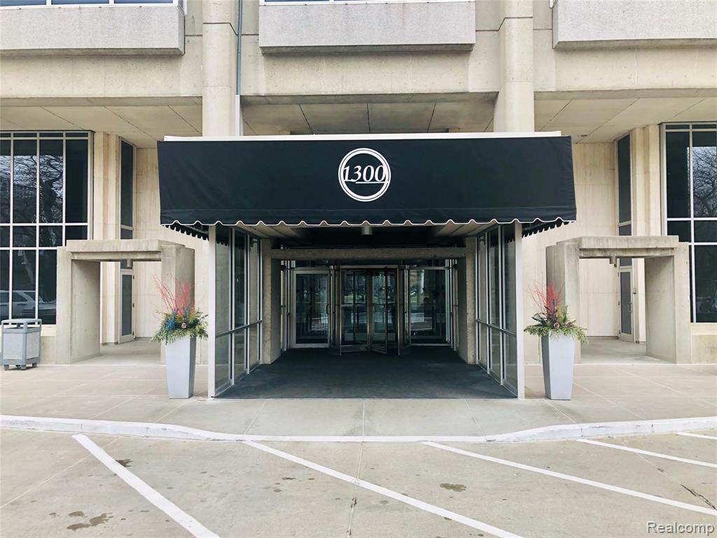 1300 Lafayette St - Photo 1