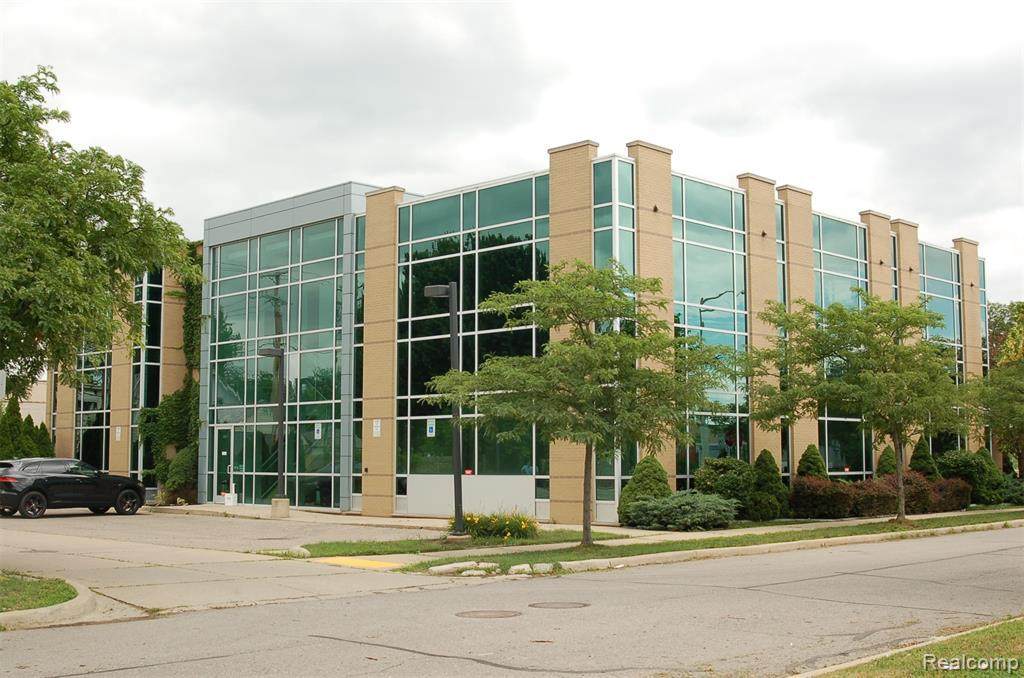 200 Biddle Ave - Photo 1