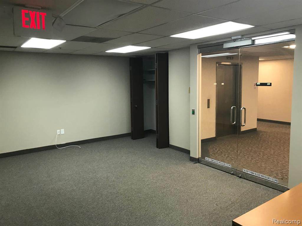 38345 10 MILE RD - Photo 1