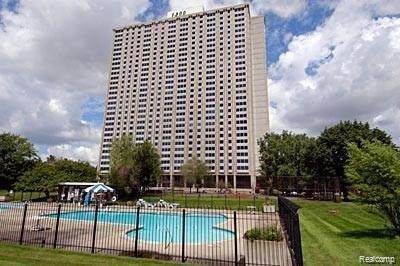 1300 E Lafayette - Photo 1