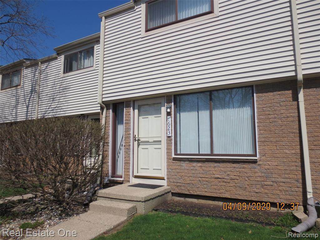1623 Wimbledon Dr - Photo 1