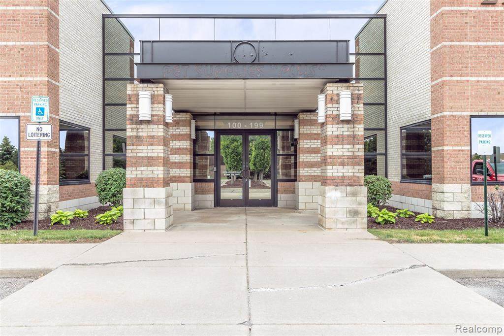 22710 Haggerty Rd - Photo 1