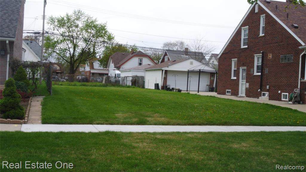 7519 Orchard Ave - Photo 1