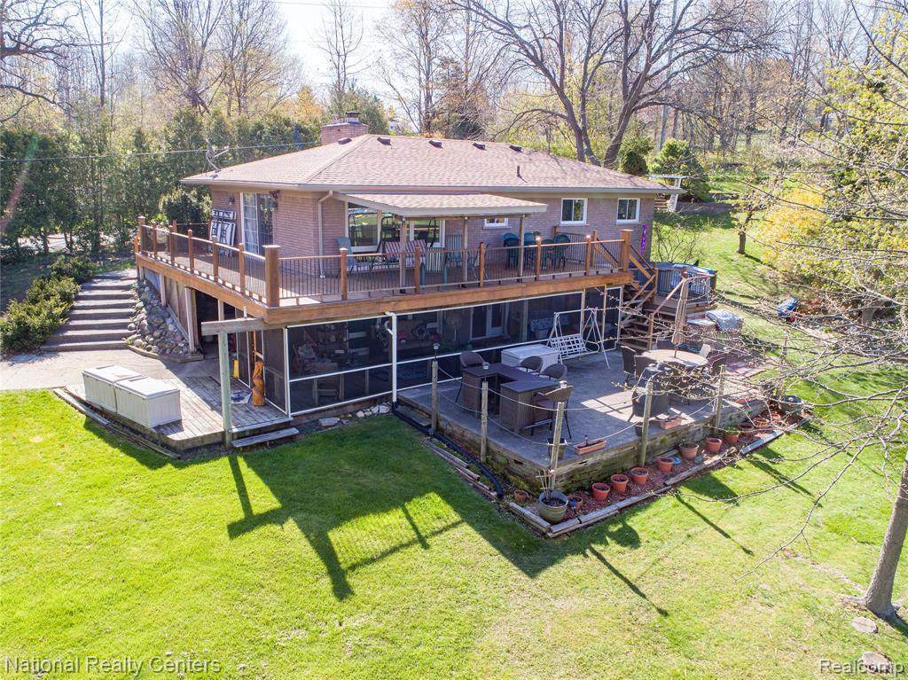 4884 Lakeview Blvd - Photo 1 4884 Lakeview Blvd - Photo 1