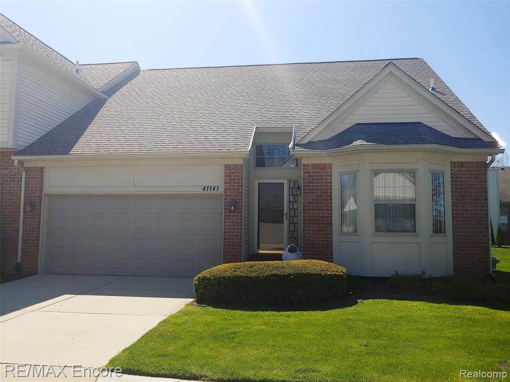 41141 Kensington - Photo 1