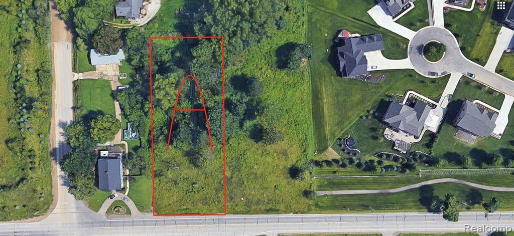 51301 7 MILE RD - Photo 1