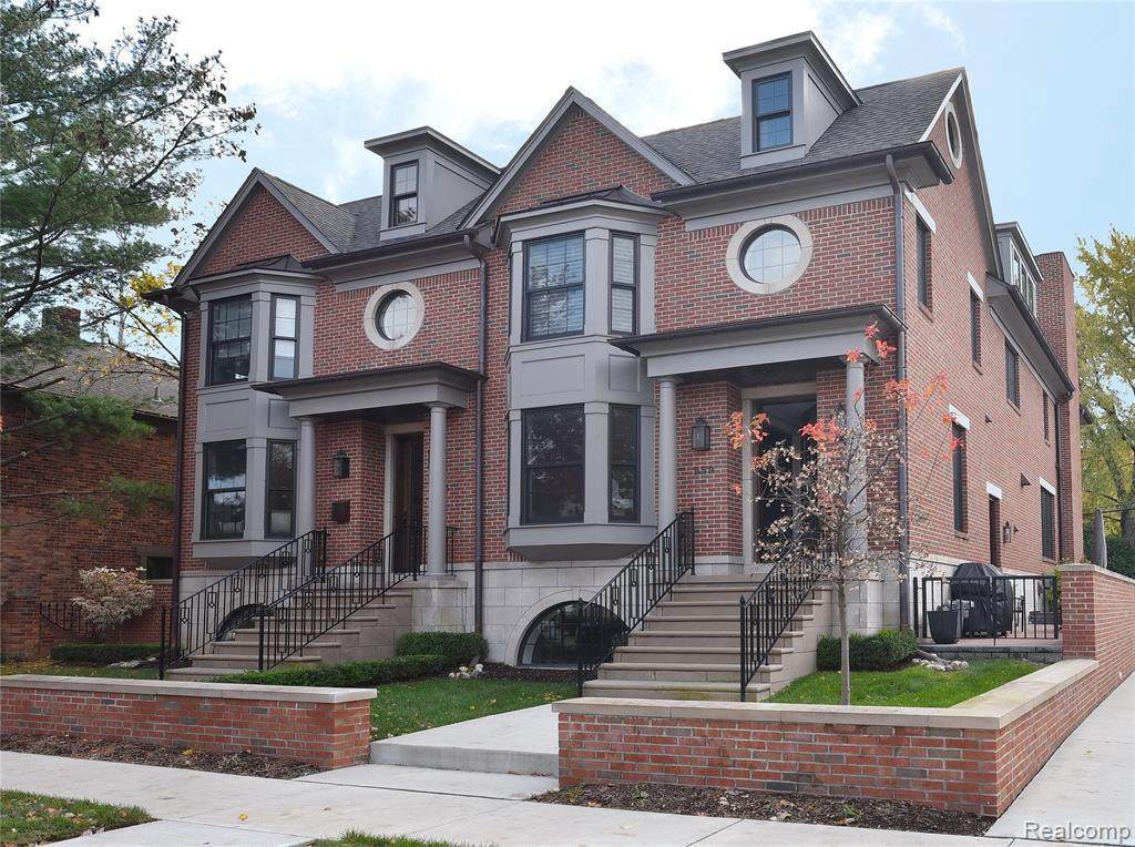 559 Brown St - Photo 1
