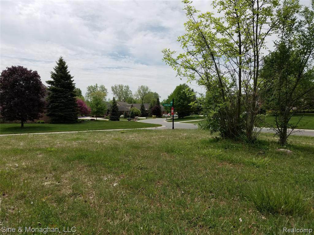 43 Golfside Dr - Photo 1