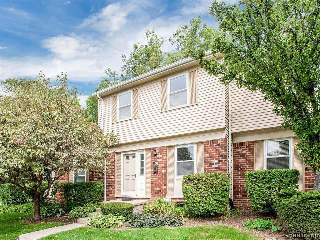5840 Northfield Pkwy - Photo 1