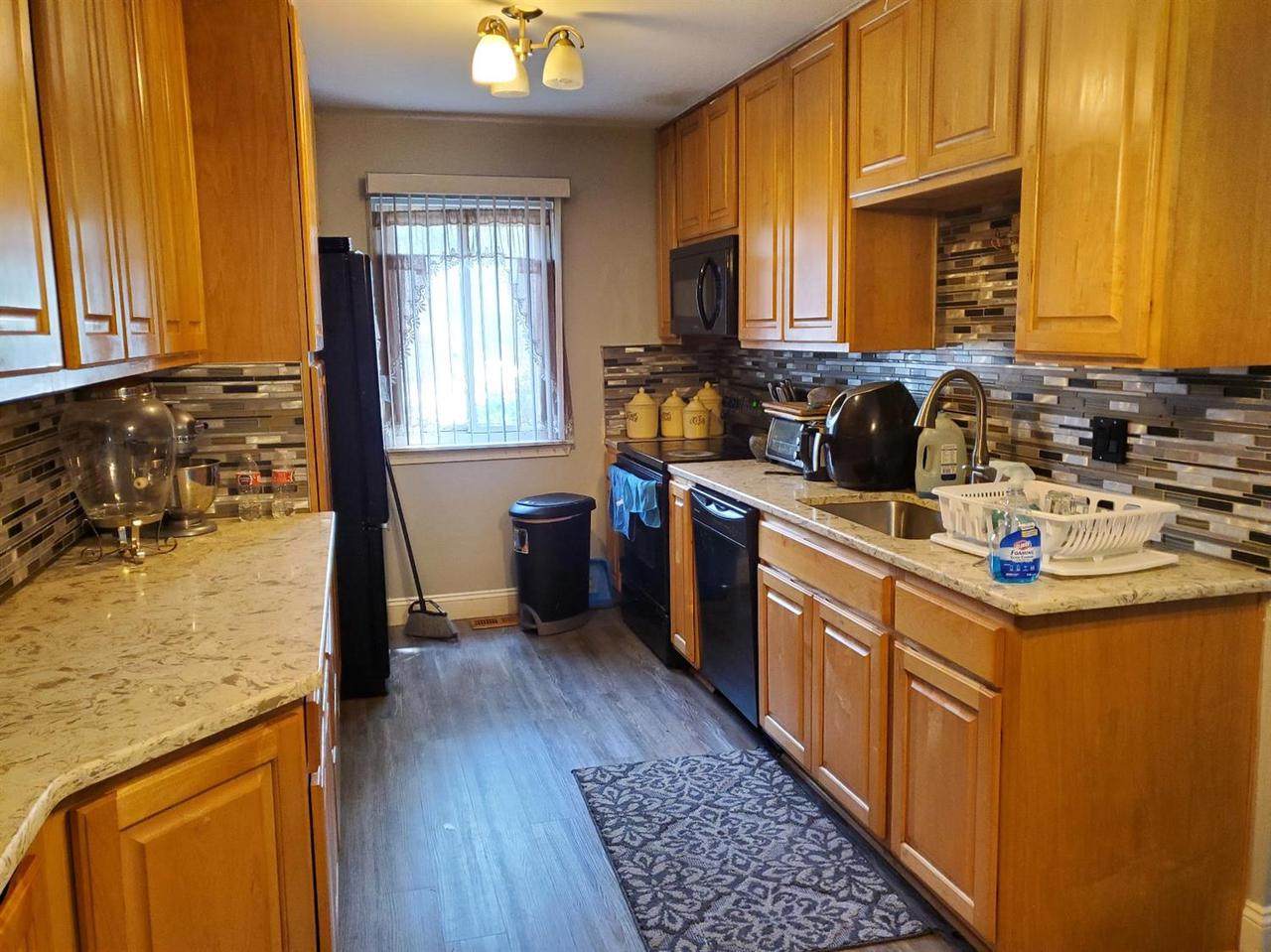1768 Washtenaw Rd - Photo 1