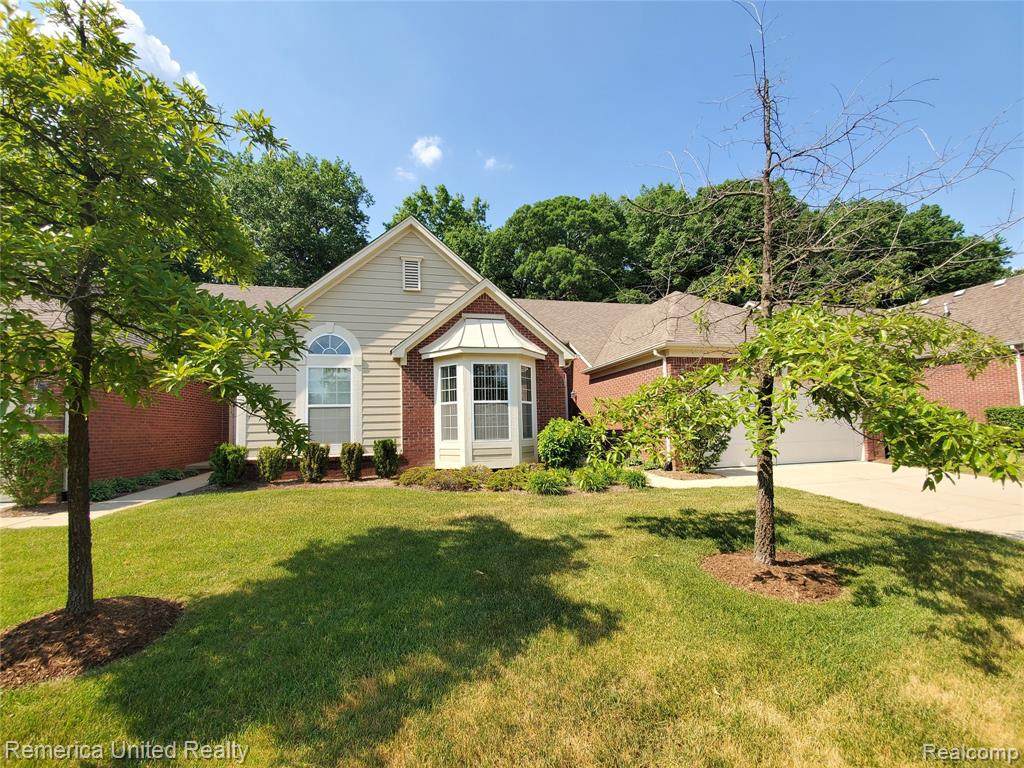40548 Lenox Park Dr - Photo 1