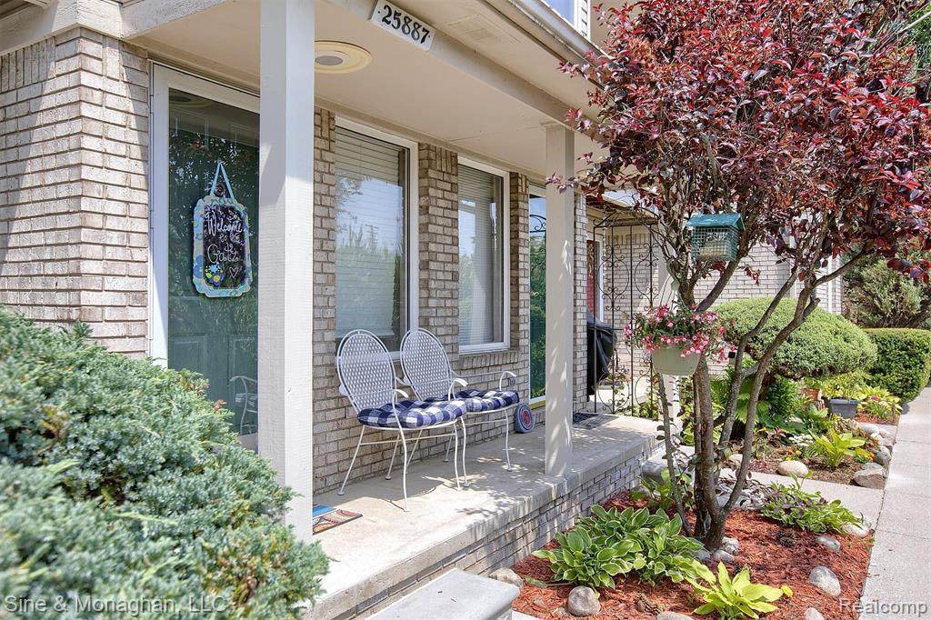 25887 Gatz St - Photo 1