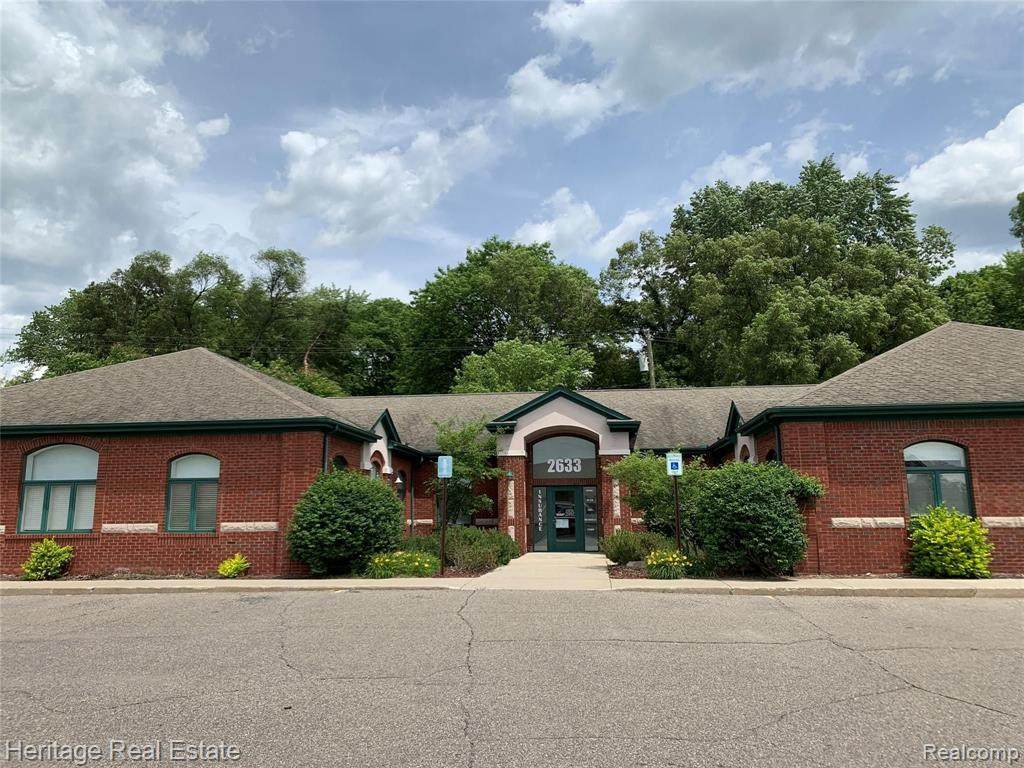 2633 Lapeer Rd - Photo 1