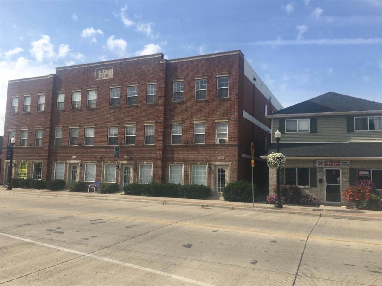 235 Main - Photo 1
