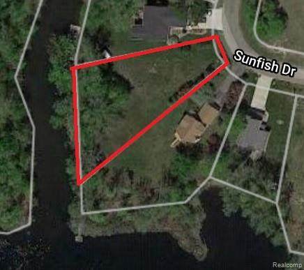 4053 Sunfish Dr - Photo 1