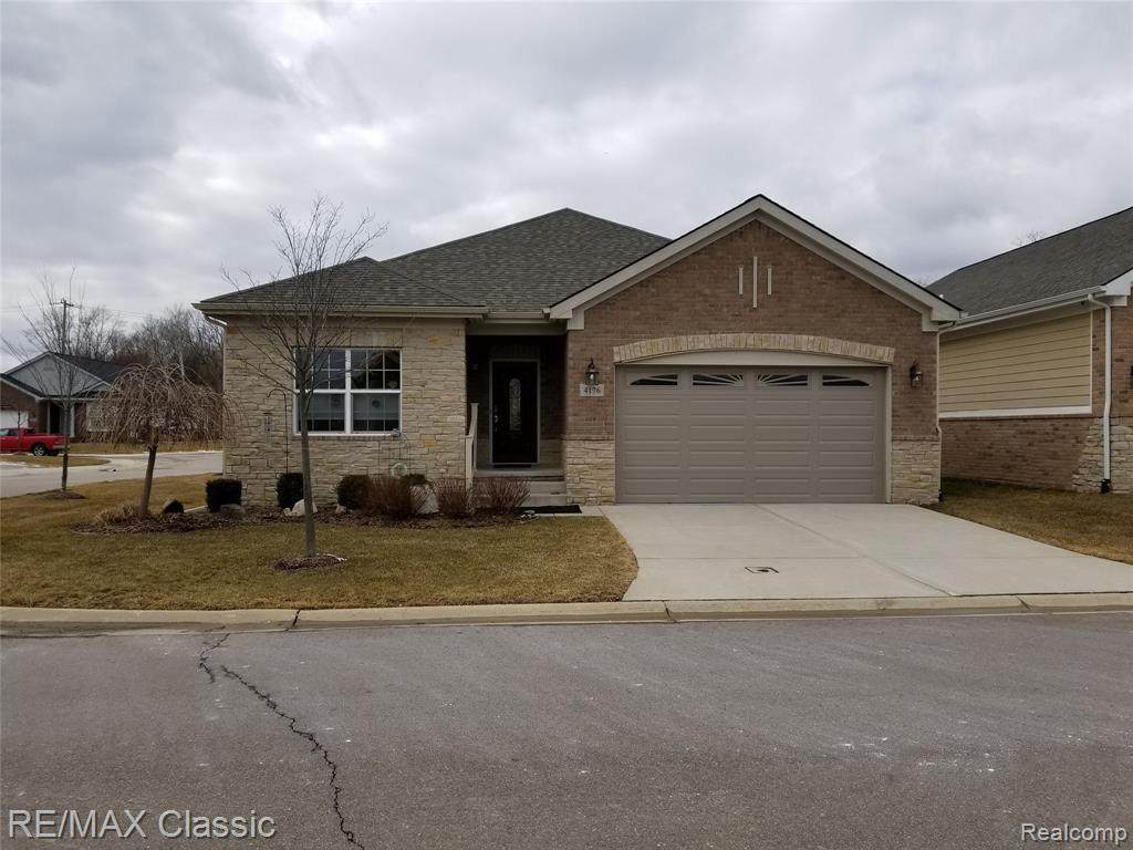 15382 Heritage Crt - Photo 1