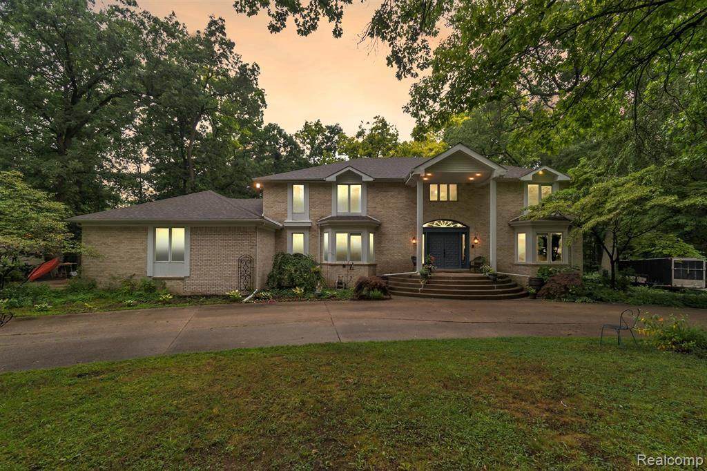 3400 Morrow Ln - Photo 1