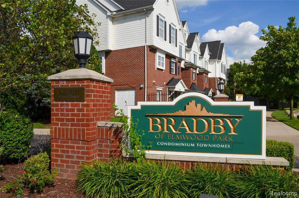 1360 Robert Bradby Dr - Photo 1