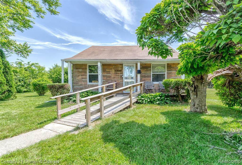 28315 Cherry St - Photo 1