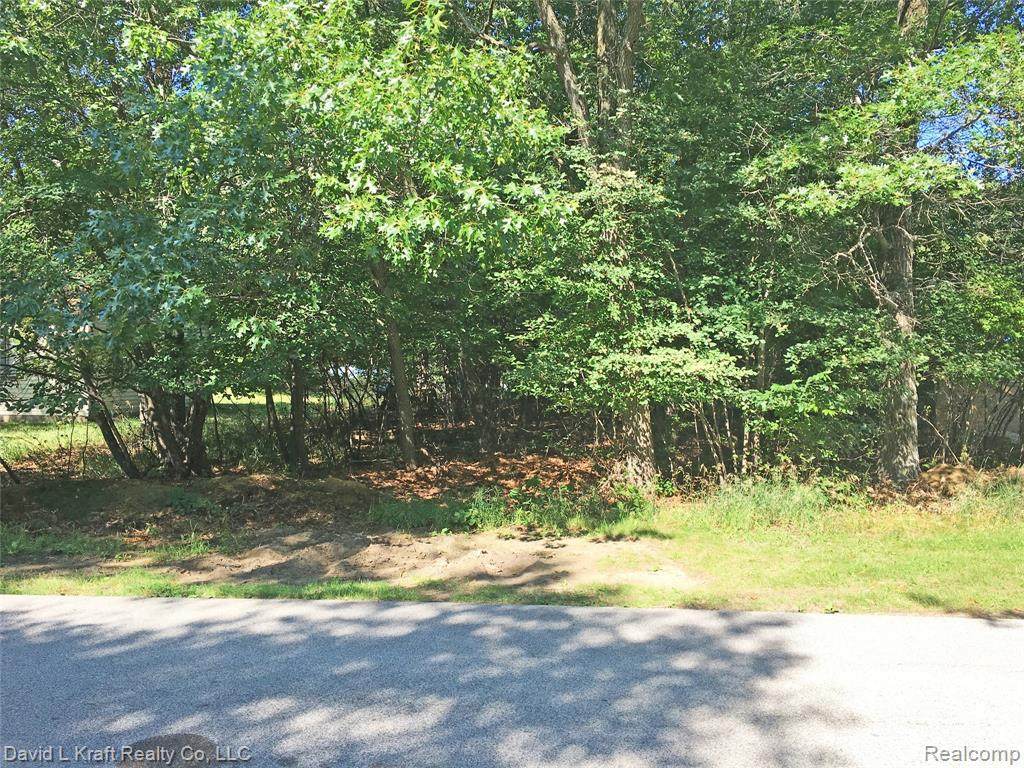 4455 Betty Rd - Photo 1
