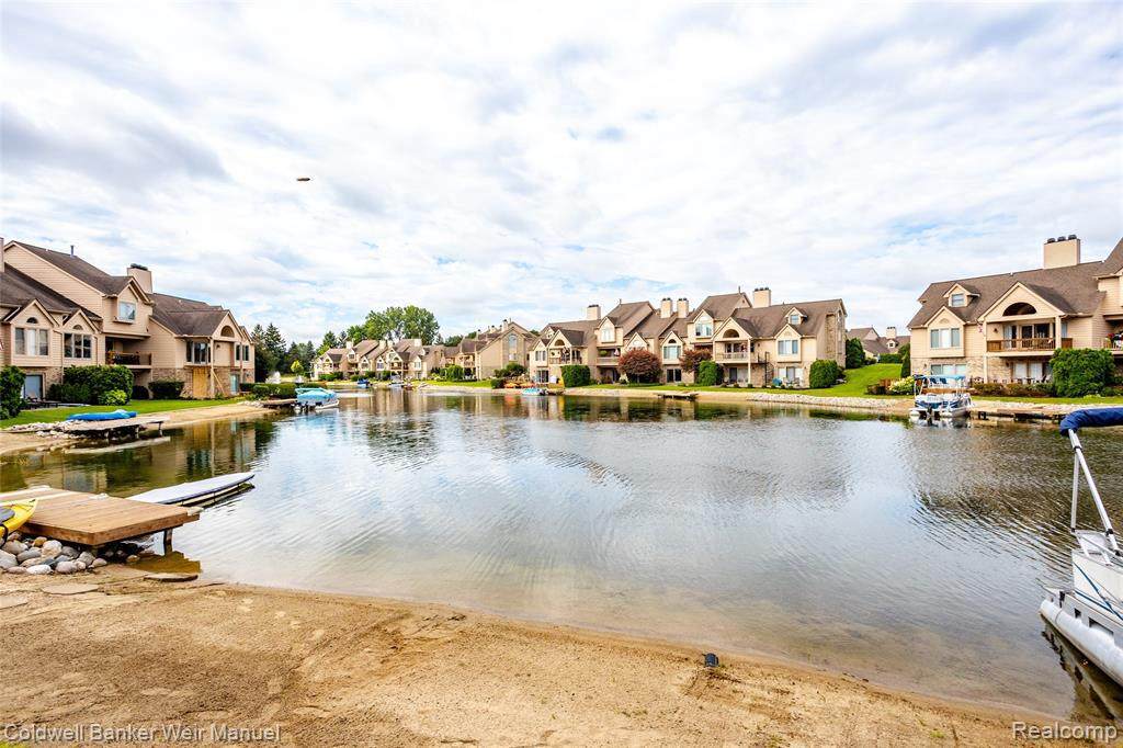 18297 Blue Heron Dr - Photo 1