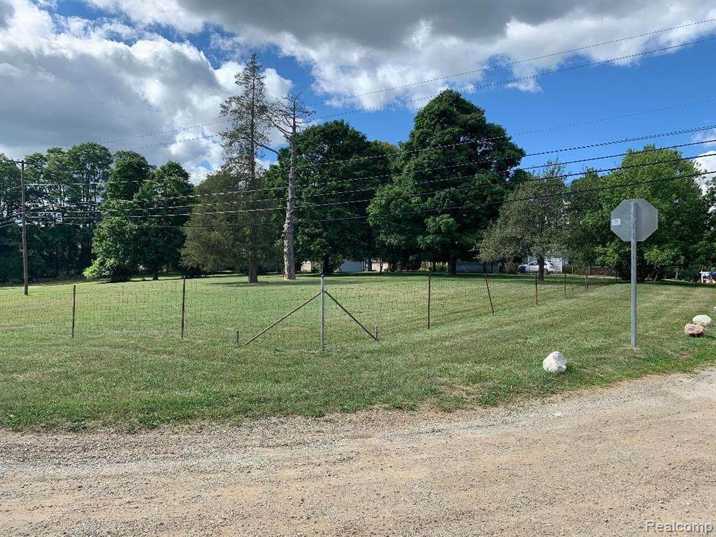 000 Coomer Rd - Photo 1