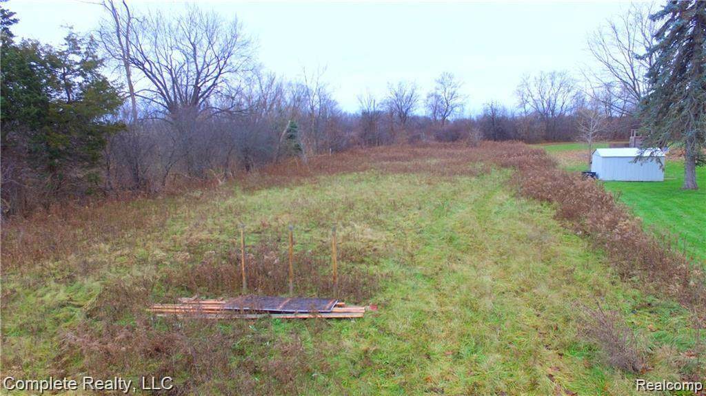 9362 Lapeer Rd - Photo 1