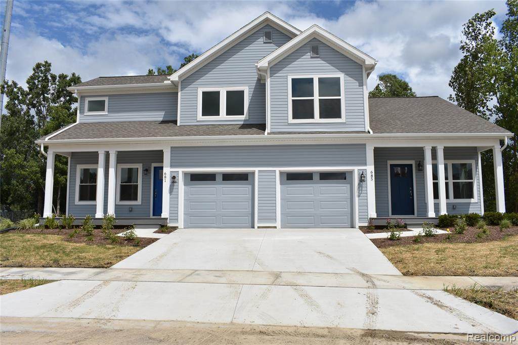 661 Maple Oaks Crt - Photo 1