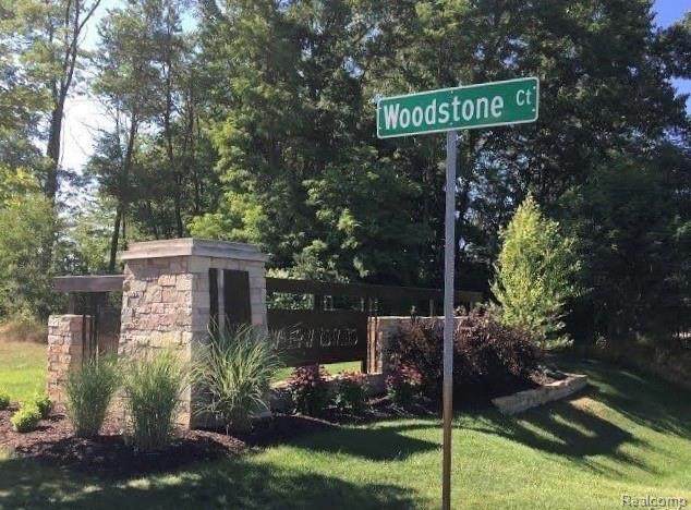 501 Woodstone Crt - Photo 1