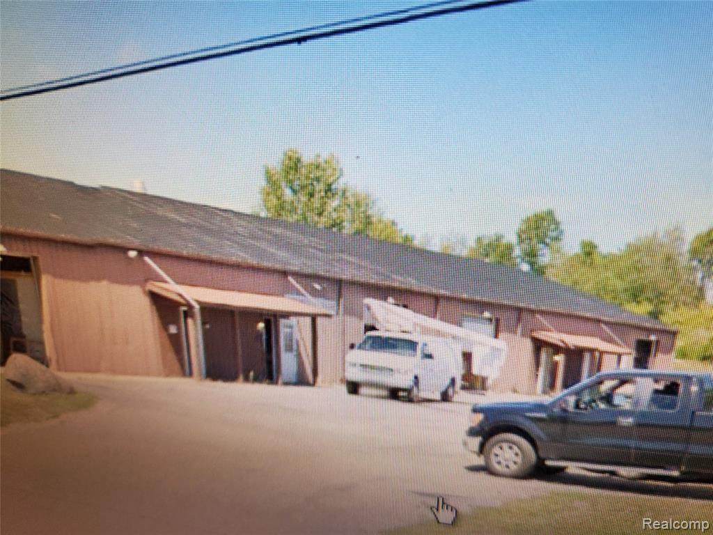 5951 Sterling Dr - Photo 1