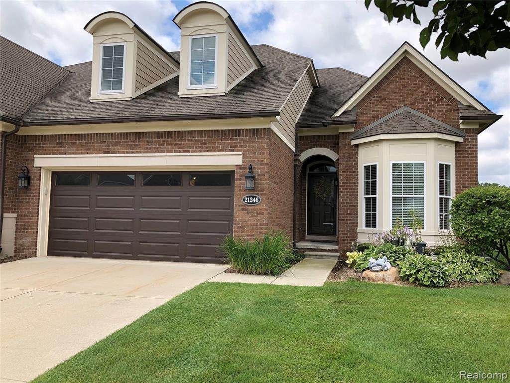 21246 Lilac Ln - Photo 1